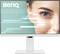 Écran 'BenQ' affichant un gros plan du visage d'une femme avec des superpositions graphiques d'interface numérique, suggérant la technologie et l'innovation.