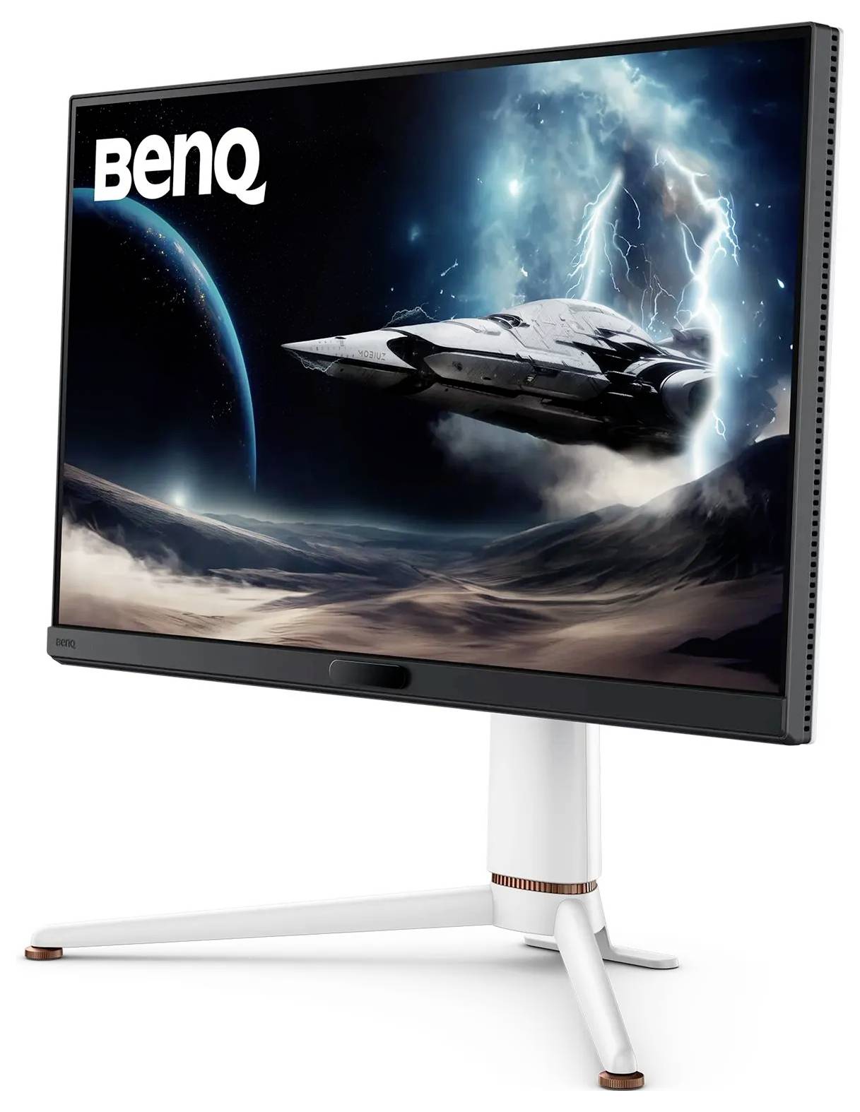 Un écran de jeu BenQ affichant un vaisseau spatial futuriste volant au-dessus d'une planète désertique avec des éclairs et une vue lointaine d'une autre planète.