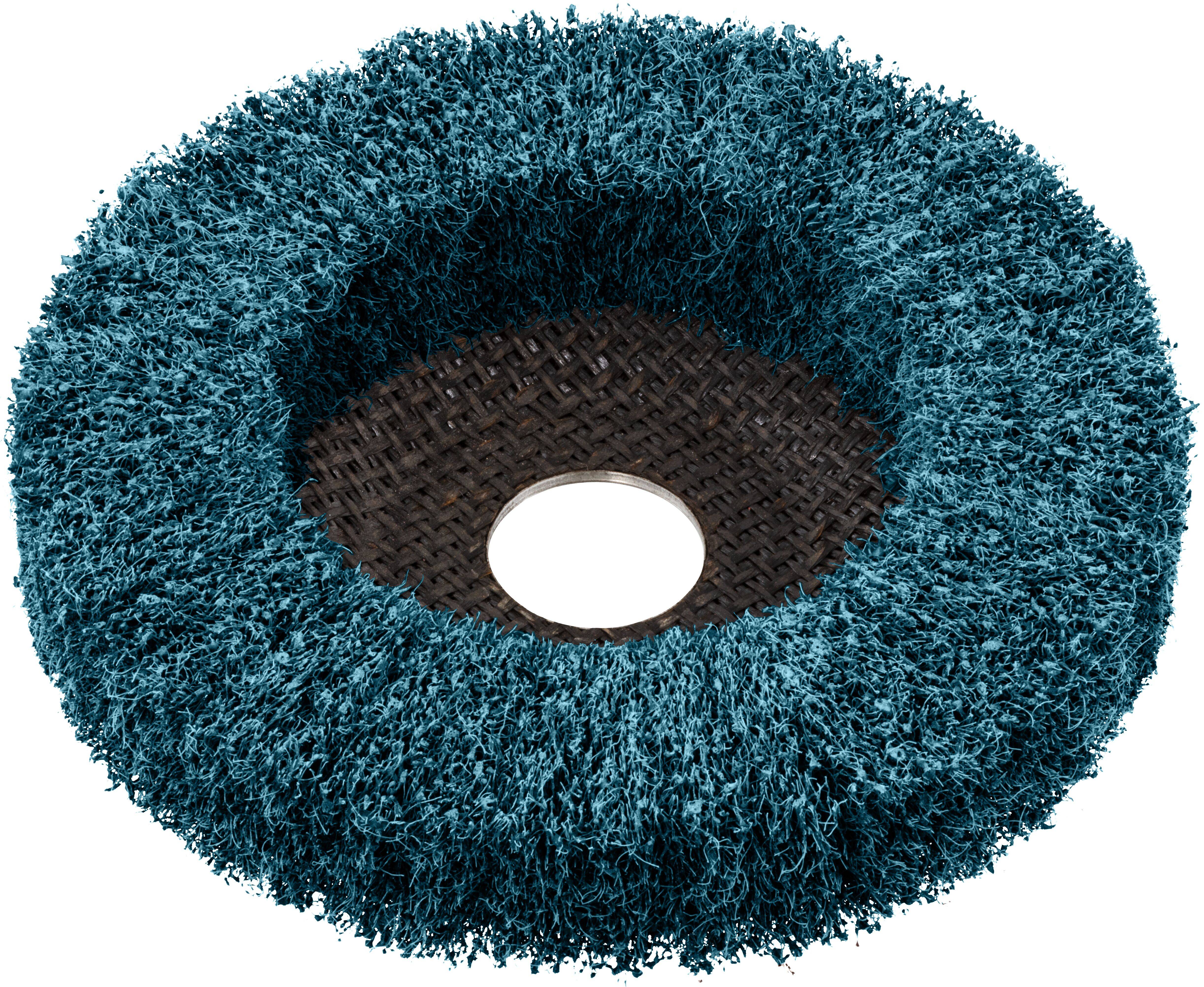 Une brosse de nettoyage ronde, turquoise, abrasive, avec une surface à poils et un trou central.
