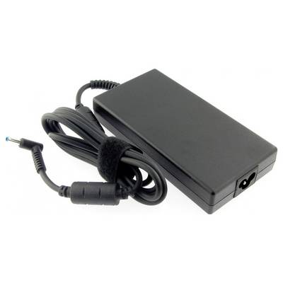 Un chargeur noir pour ordinateur portable avec un cordon d'alimentation attaché et une prise électrique standard, adapté pour alimenter des ordinateurs portables compatibles.