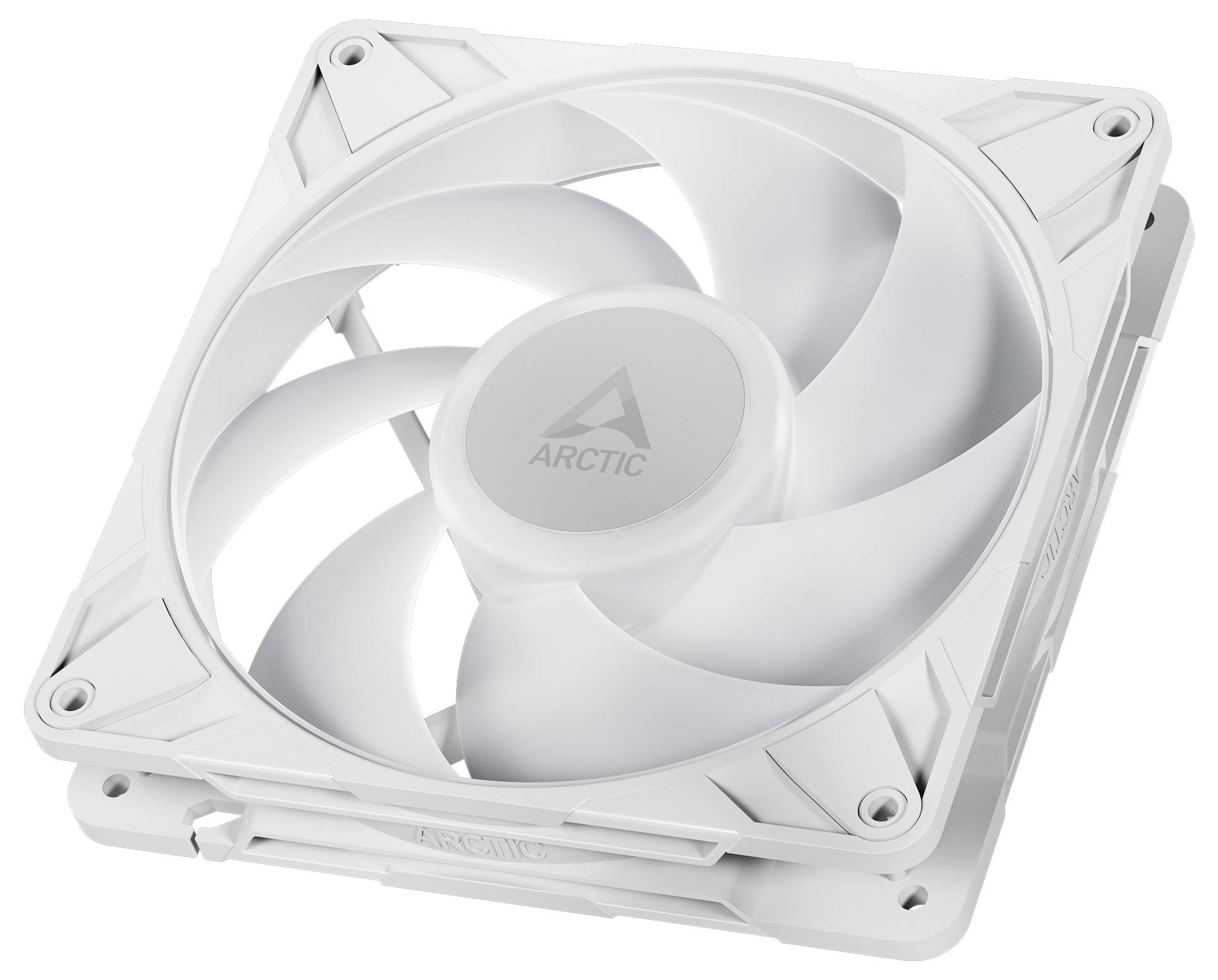 Un ventilateur d'ordinateur blanc avec le mot « Arctic » imprimé au centre rond, doté d'un cadre carré et de trous de montage visibles.
