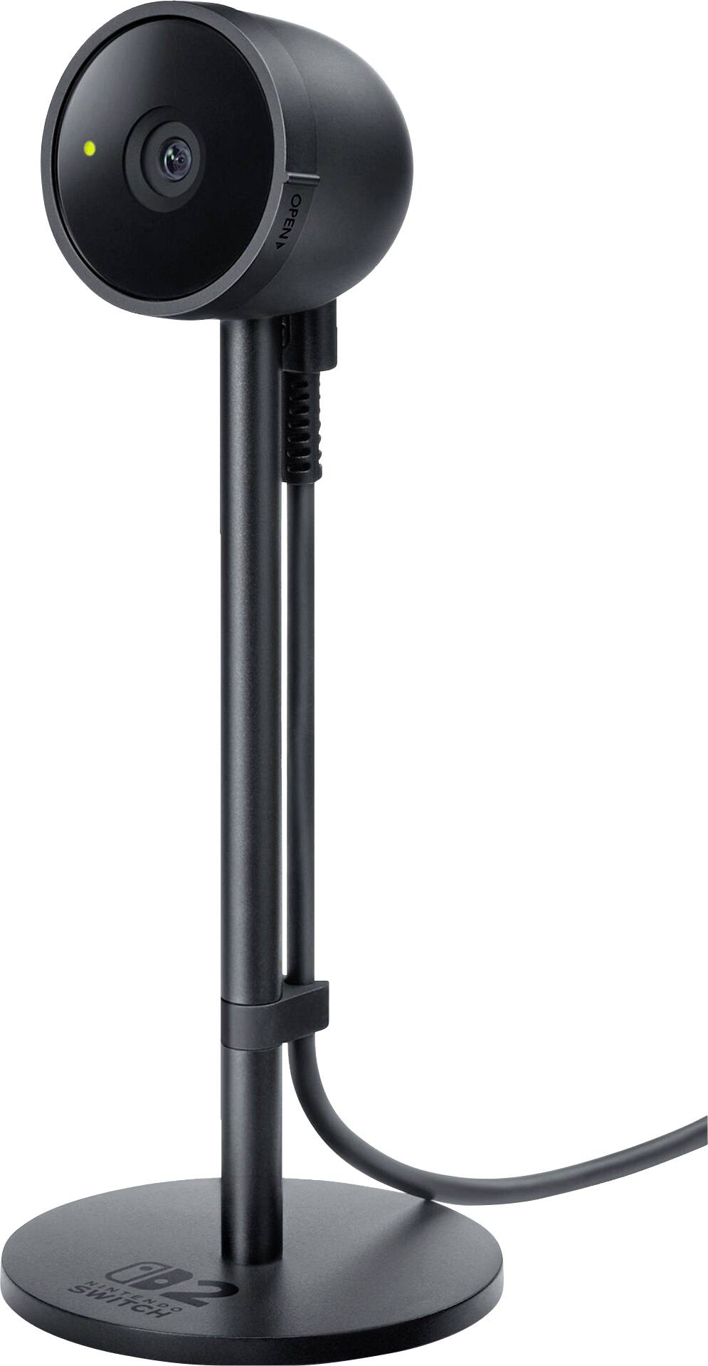 Une webcam noire au design cylindrique est fixée sur un support ajustable élégant, reliée par un câble pour la visioconférence ou le streaming.