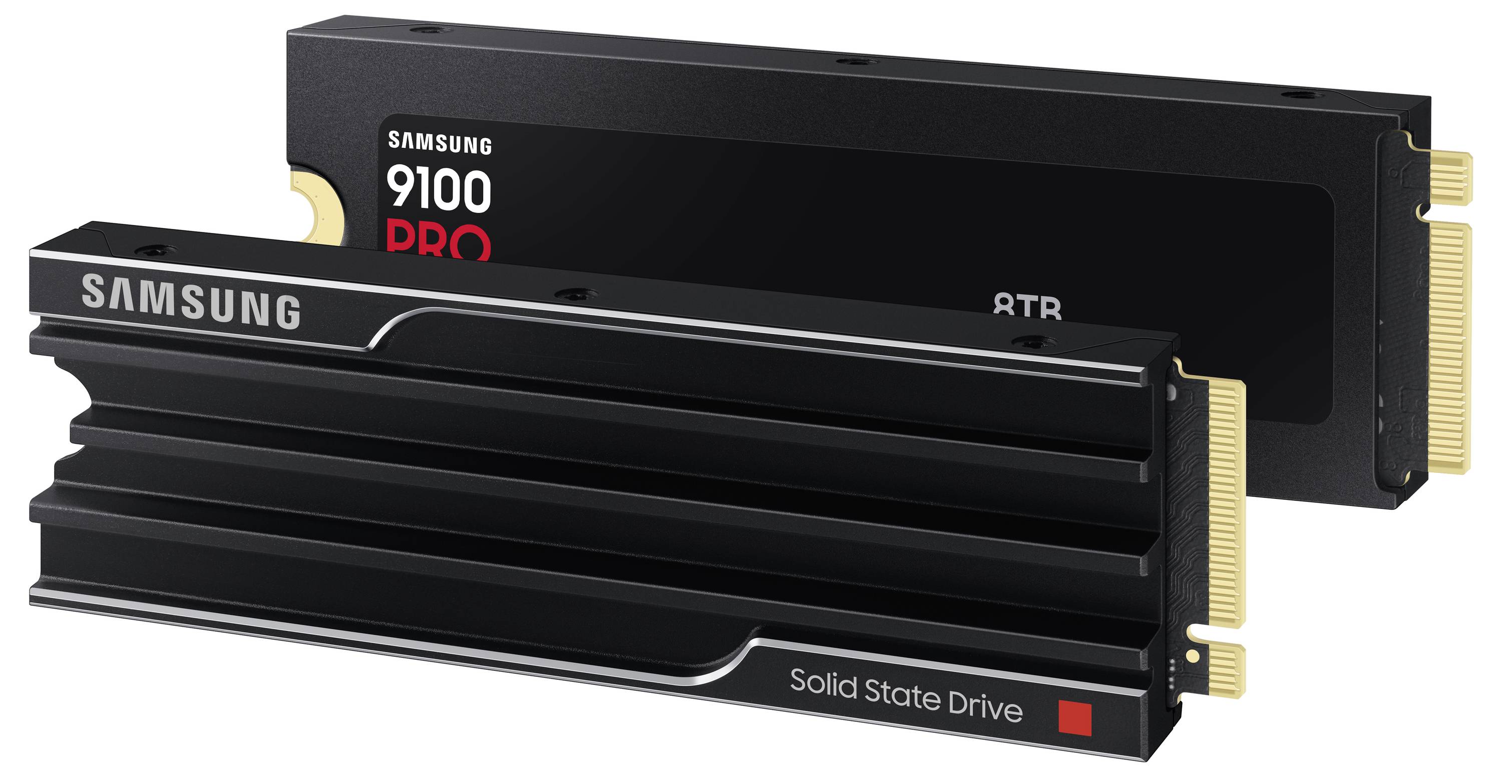 Deux disques SSD Samsung, dont l'un porte les étiquettes « 9100 PRO » et « 8 To ». Les SSD sont positionnés en biais.