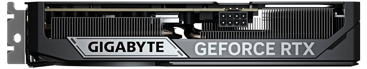 Une carte graphique GeForce RTX de Gigabyte, montrant la vue latérale avec le logo de la marque et les ailettes de refroidissement.