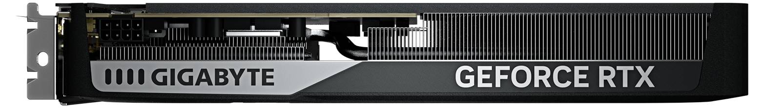 Une vue latérale d'une carte graphique GeForce RTX de Gigabyte, montrant ses ailettes de refroidissement et son connecteur d'alimentation sur la gauche.