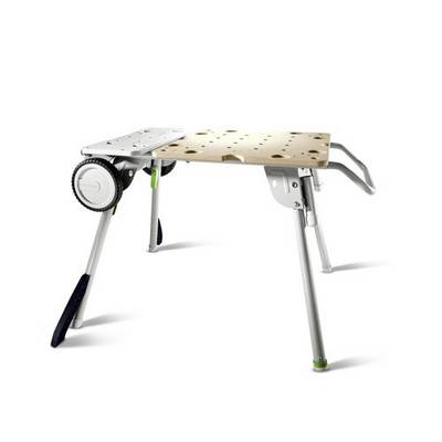 Établi portable avec pieds pliables, hauteur réglable et roues intégrées pour un transport facile. Comprend des trous pour fixations et accessoires.