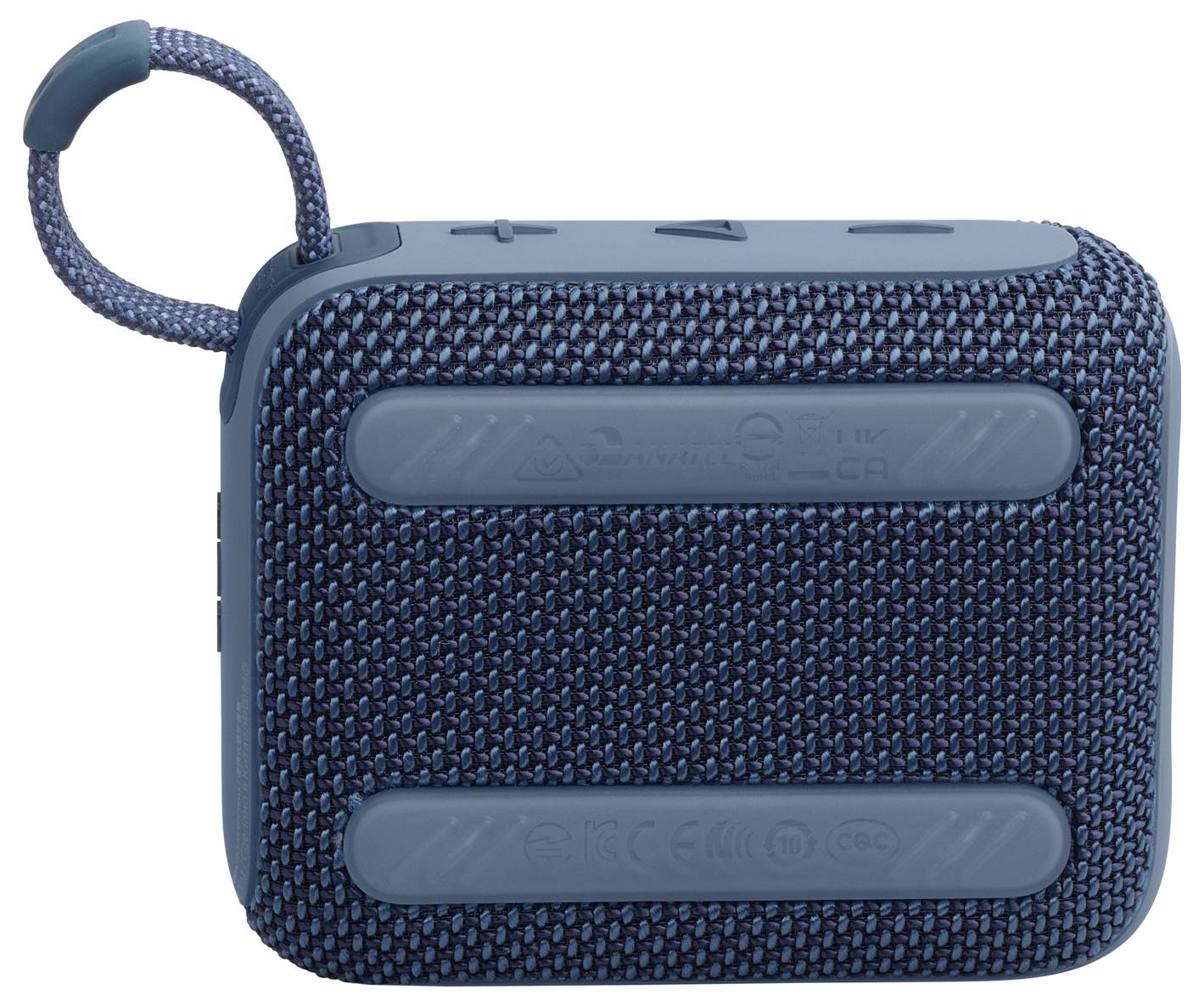 Un haut-parleur portable compact, bleu et rectangulaire, doté d'un revêtement extérieur en tissu texturé et d'une poignée en boucle sur le coin supérieur pour un transport facile.