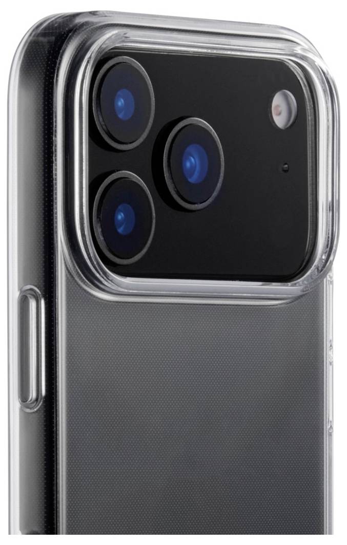 Gros plan sur un module de caméras arrière de smartphone, montrant trois objectifs et un flash dans un étui de protection transparent.