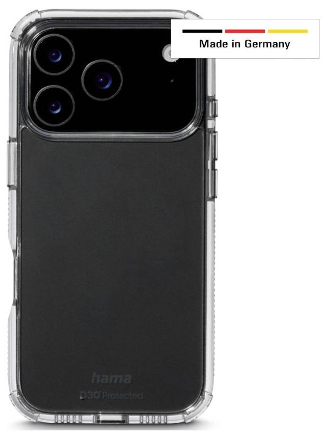 Un étui de téléphone transparent avec découpe double caméra. Texte « Fabriqué en Allemagne » sur une étiquette à côté de l'étui.