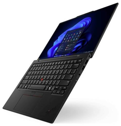 Un ordinateur portable noir au design épuré, doté d'un grand écran affichant une interface du système d'exploitation Windows. Le clavier est équipé d'un trackpoint rouge.