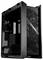 Un boîtier d'ordinateur de bureau noir avec un panneau latéral transparent, révélant des fentes de ventilation internes et un logo illuminé sur la façade.