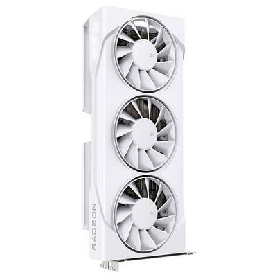 Une carte graphique blanche avec trois grands ventilateurs de refroidissement, arborant le logo « Radeon » sur son côté.