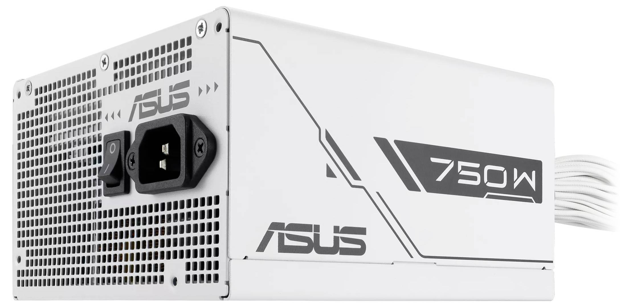 Un bloc d'alimentation Asus blanc de 750W avec des grilles de ventilation, une prise de courant et un étiquetage de marque.