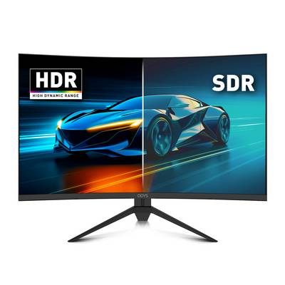 Un moniteur incurvé affichant une voiture ; le côté gauche avec 'HDR' montre des couleurs vives, le côté droit avec 'SDR' présente des couleurs ternes, mettant en évidence l'effet HDR.