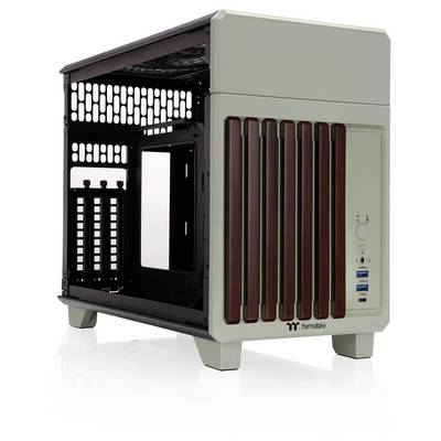 Boîtier d'ordinateur ouvert en blanc et noir avec des touches rouges, doté de ports sur le panneau avant, de ventilation latérale et de la marque Thermaltake.