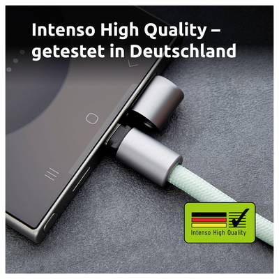 Un smartphone avec un câble de charge vert et durable connecté. Le texte indique « Intenso High Quality – testé en Allemagne » avec le logo Intenso.