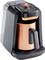Une machine à café élégante en noir et cuivre avec un panneau de commande numérique et une carafe isotherme assortie, conçue pour les cuisines modernes.