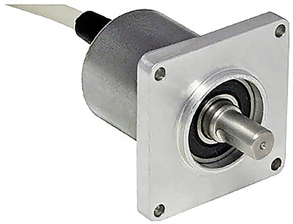 Un composant métallique cylindrique avec un arbre sortant et une bride de montage carrée, raccordé à un câble, utilisé dans les machines.