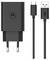 Chargeur Motorola noir avec connecteurs USB-C et USB-A, conçu pour une utilisation sur prise murale.