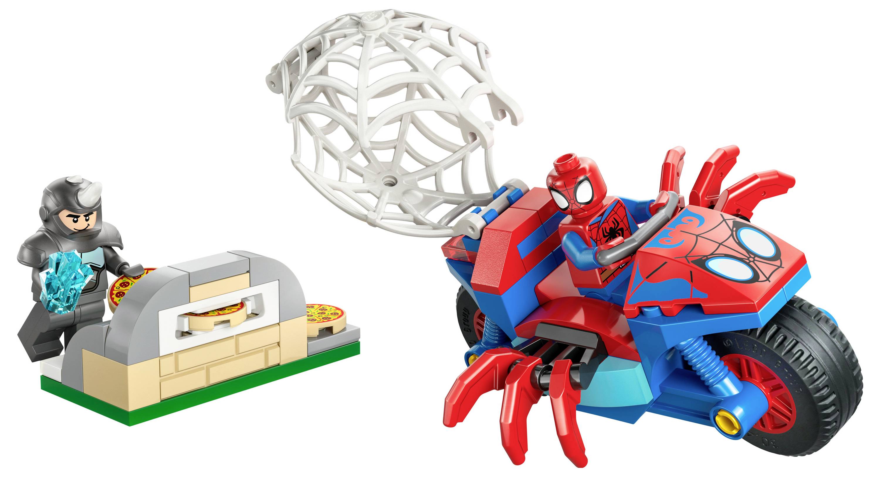 « Un ensemble LEGO représentant une moto rouge et bleue avec une toile d'araignée et un personnage portant un costume rouge, s'opposant à une figurine en noir tenant une part de pizza. »