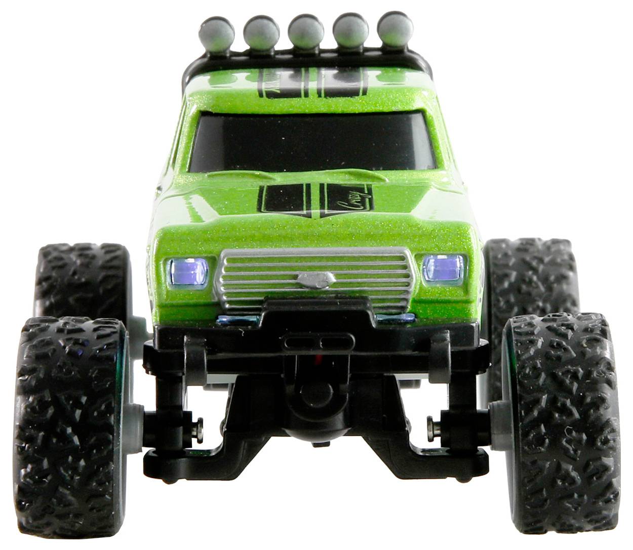 Un camion monstre jouet vert avec des pneus texturés surdimensionnés est représenté de face, avec des phares de toit et une calandre détaillée.