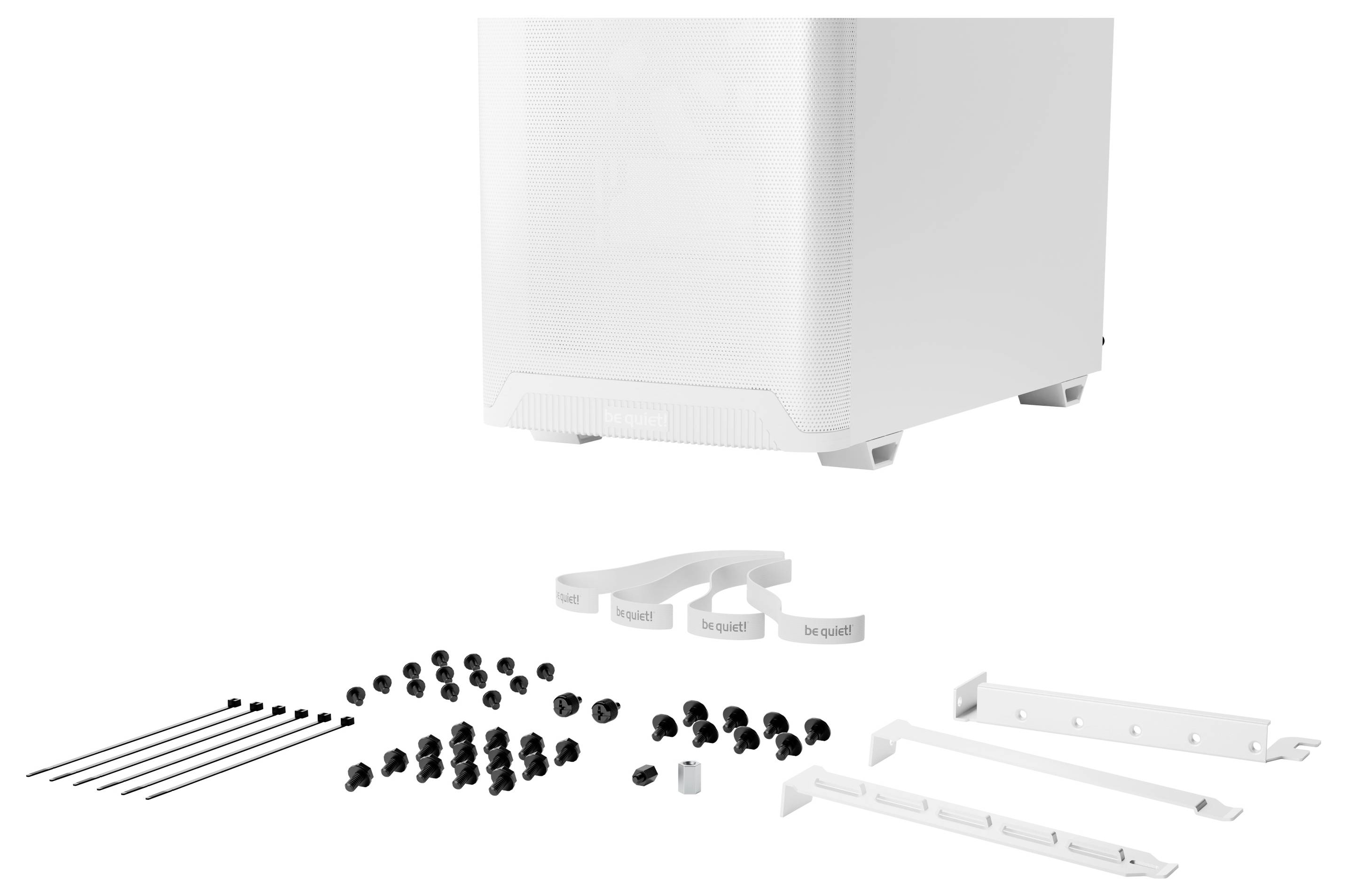 Boîtier d'ordinateur blanc avec différentes vis, attaches de câbles, supports et clips disposés devant, indiquant que les composants sont prêts pour l'assemblage.