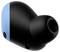 Un gros plan d'un écouteur sans fil noir et bleu avec un embout auriculaire en silicone souple, conçu pour un ajustement confortable et une isolation acoustique.
