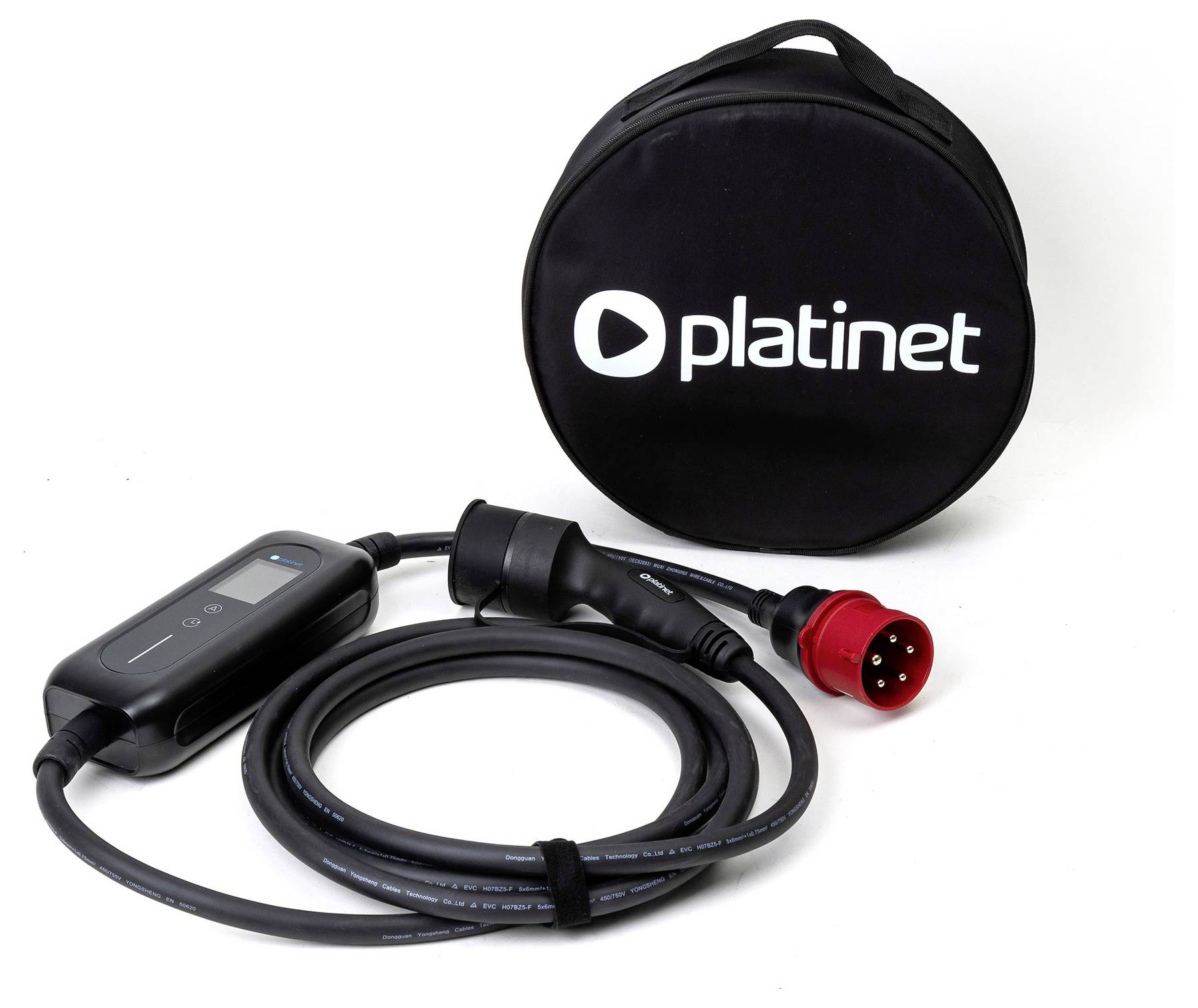Câble de charge pour véhicule électrique avec boîte de contrôle, prise rouge et sacoche de transport étiquetée « Platinet ».