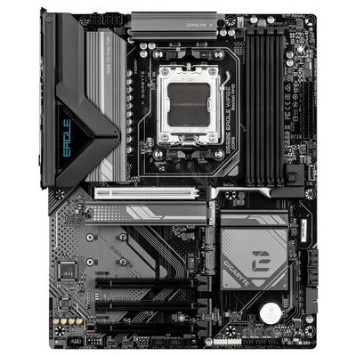 Carte mère Gigabyte présentant plusieurs emplacements PCIe, emplacements RAM et différents connecteurs, portant la marque EAGLE, conçue pour des assemblages de PC avancés.