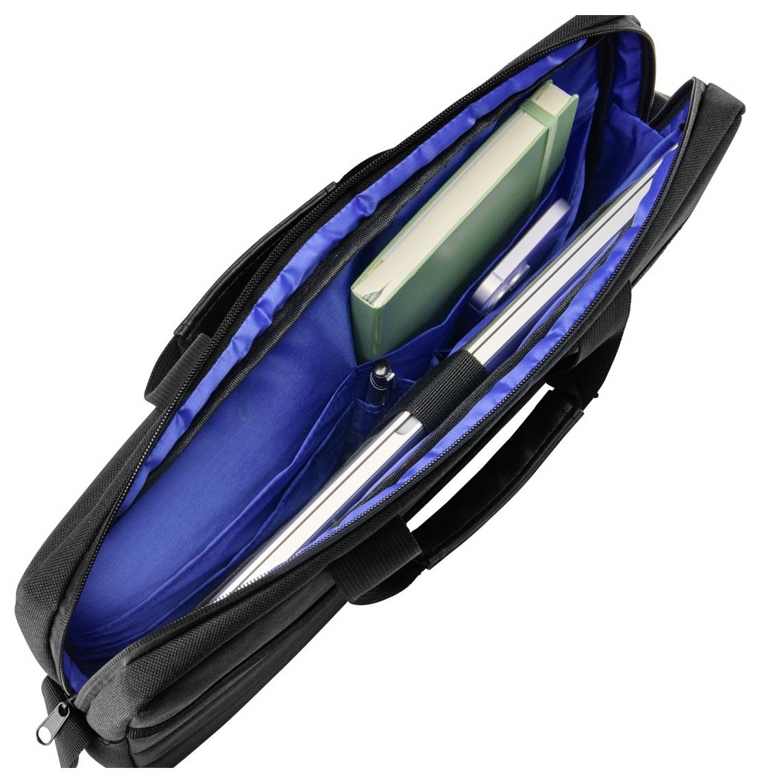 Mallette noire ouverte avec une doublure bleue contenant un carnet vert, un stylo et des documents.