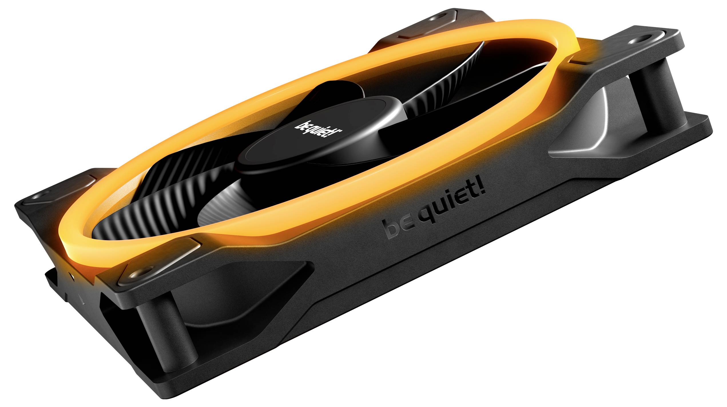 Ventilateur de refroidissement pour ordinateur avec anneau LED orange, étiqueté « be quiet! ». Conçu pour un fonctionnement silencieux et une circulation d'air améliorée dans les configurations PC.
