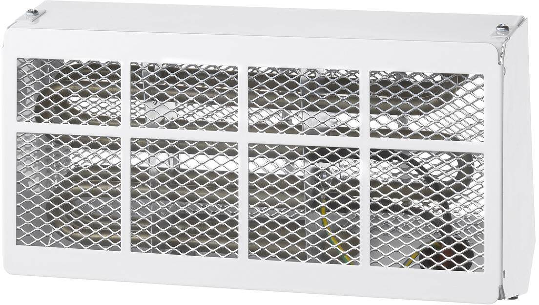 Un luminaire encastré LED pour plafond avec finition argentée et garniture blanche, conçu pour l'éclairage intérieur, présentant un design épuré et moderne.