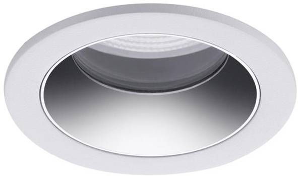 « Conduit d'air métallique rectangulaire avec gaine flexible en tissu argenté pour systèmes de ventilation. »