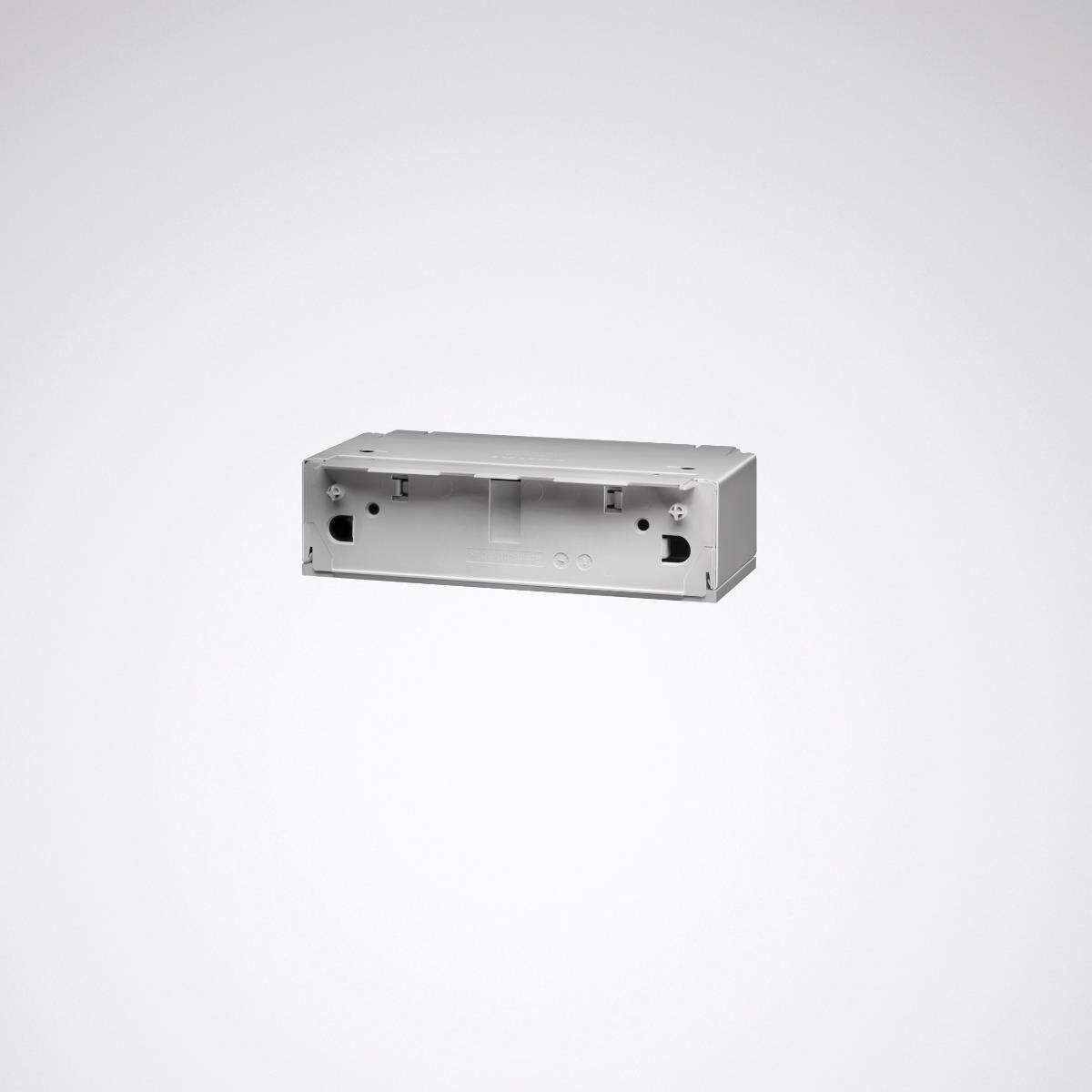 Gros plan d'un profilé de canal LED en aluminium blanc avec un diffuseur dépoli, conçu pour loger des bandes lumineuses LED, améliorant la diffusion de la lumière.