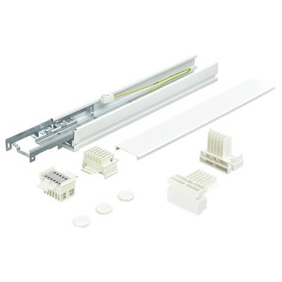Les composants électriques modulaires en métal et en plastique sont disposés, y compris les connecteurs, les supports de montage et un long boîtier avec câblage.