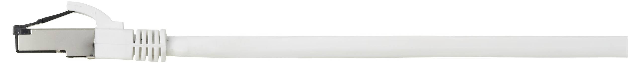 Un câble Ethernet avec un connecteur métallique, utilisé pour les connexions Internet filaires.