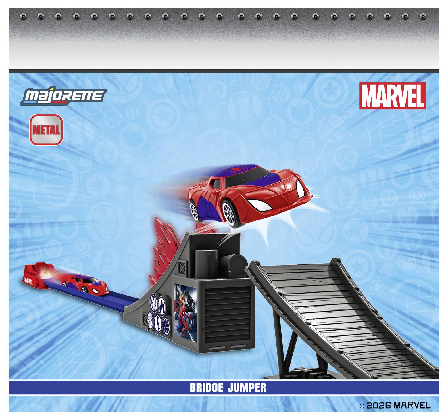 Ensemble de jouet « Majorette Marvel Bridge Jumper » avec voiture rouge lancée sur une rampe, présentant des graphismes sur le thème des super-héros.