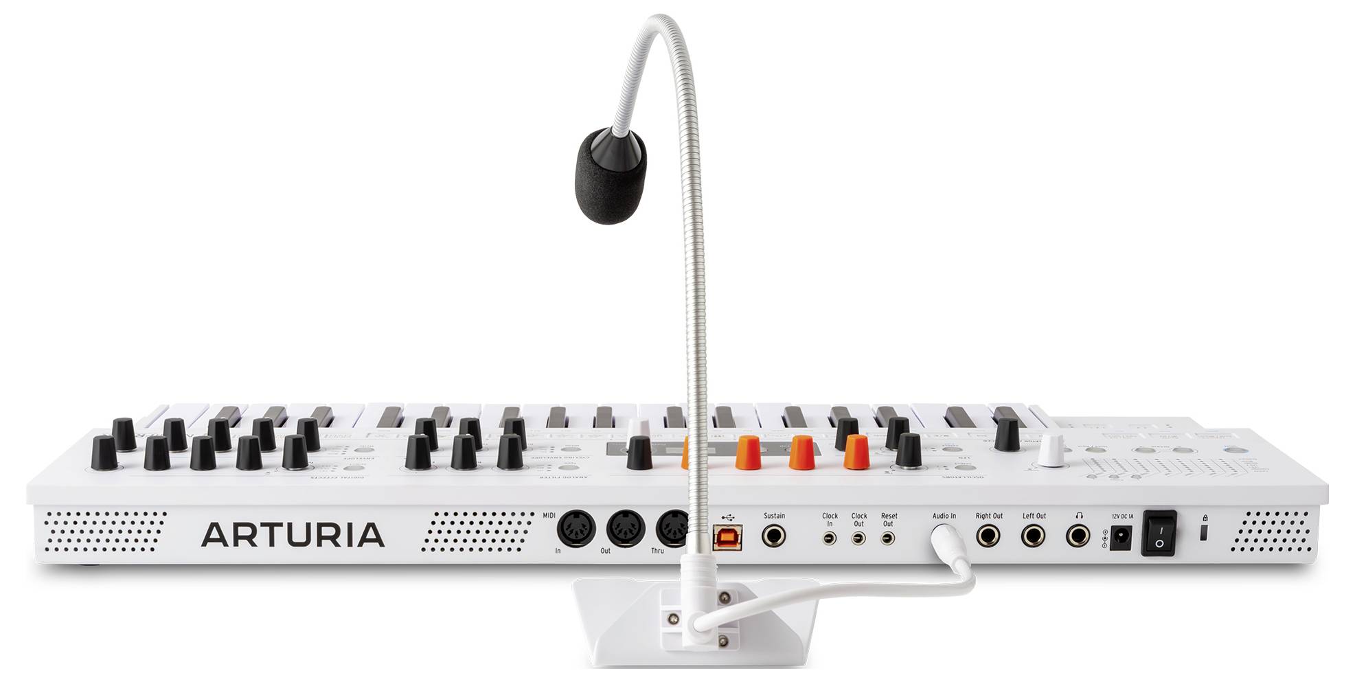 Périphérique audio avec boutons, commandes, connexions et un microphone sur bras flexible. Nom de marque Arturia visible.
