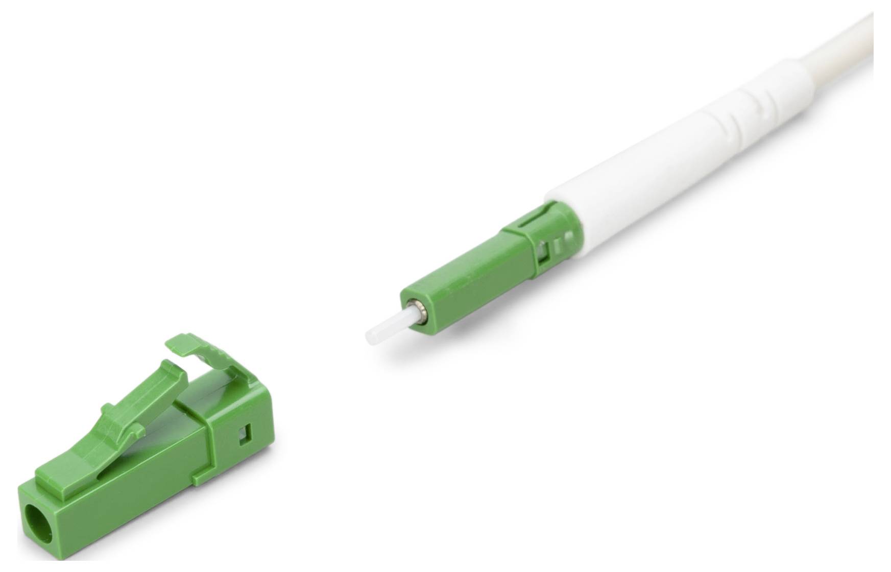 Un connecteur à fibre optique SC vert avec mécanisme à loquet, conçu pour des connexions rapides et sécurisées dans les installations de télécommunications.