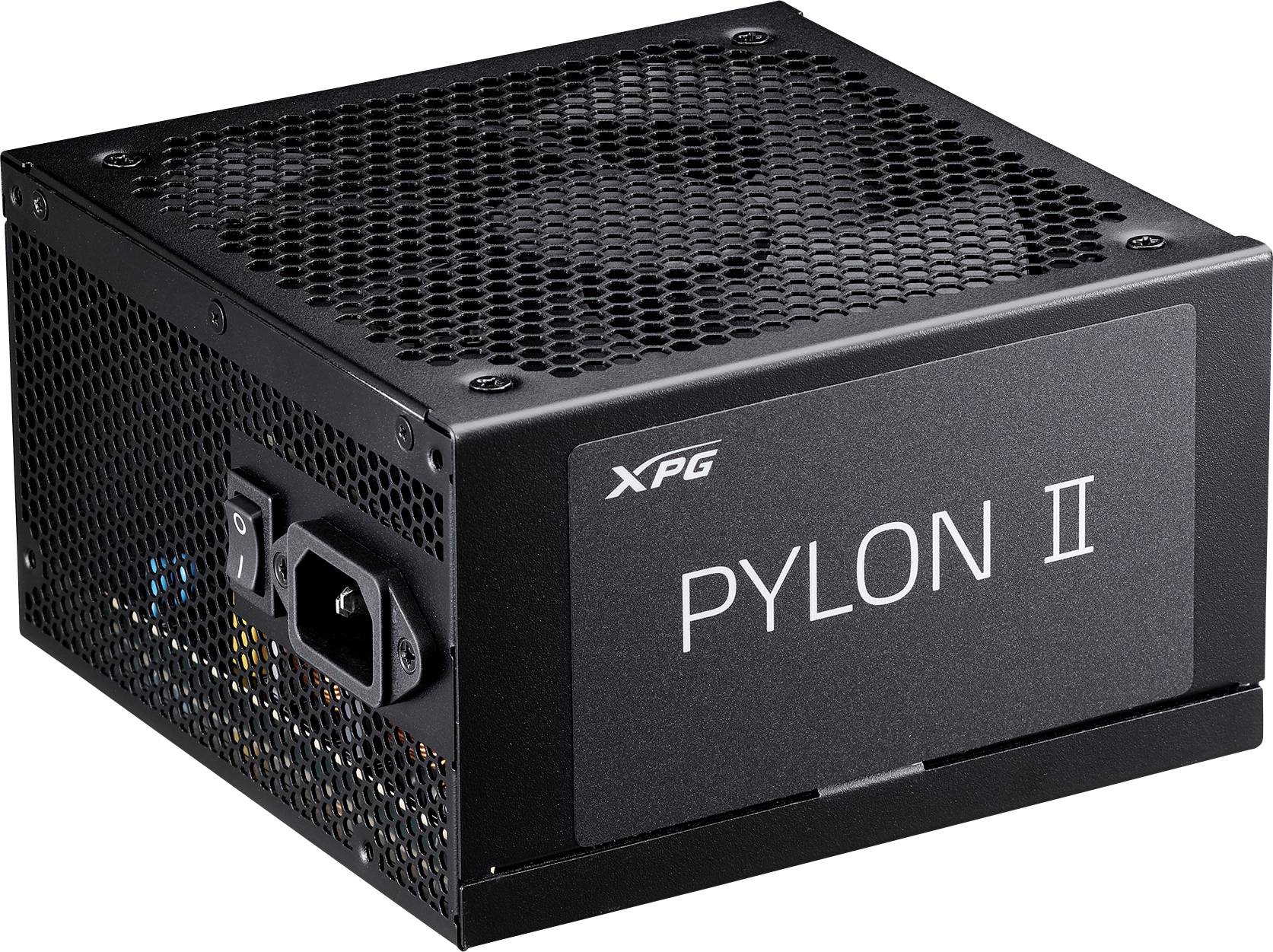 Un bloc d'alimentation XPG Pylon II noir avec ventilation en maille et un interrupteur marche/arrêt, conçu pour les systèmes informatiques.