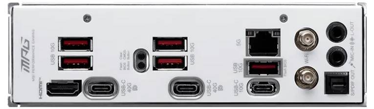 Un chargeur ROG rectangulaire noir avec un logo, équipé d'un câble USB-C enroulé soigneusement et fixé avec une sangle Velcro.