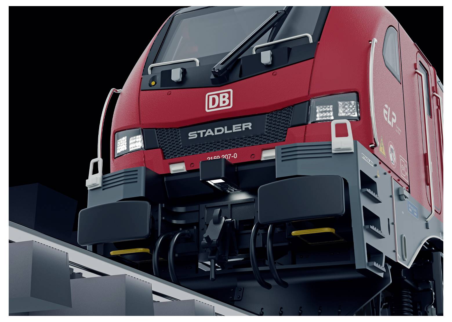 Un gros plan d'une locomotive rouge avec le logo 'DB', l'inscription 'Stadler', et une vue détaillée de l'avant sur des rails, suggérant une préparation au départ.