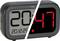 Image d'horloge numérique divisée en deux parties : à gauche, affichage 20:12:29 en noir sur fond blanc, à droite, affichage 20:47 en rouge sur fond noir.