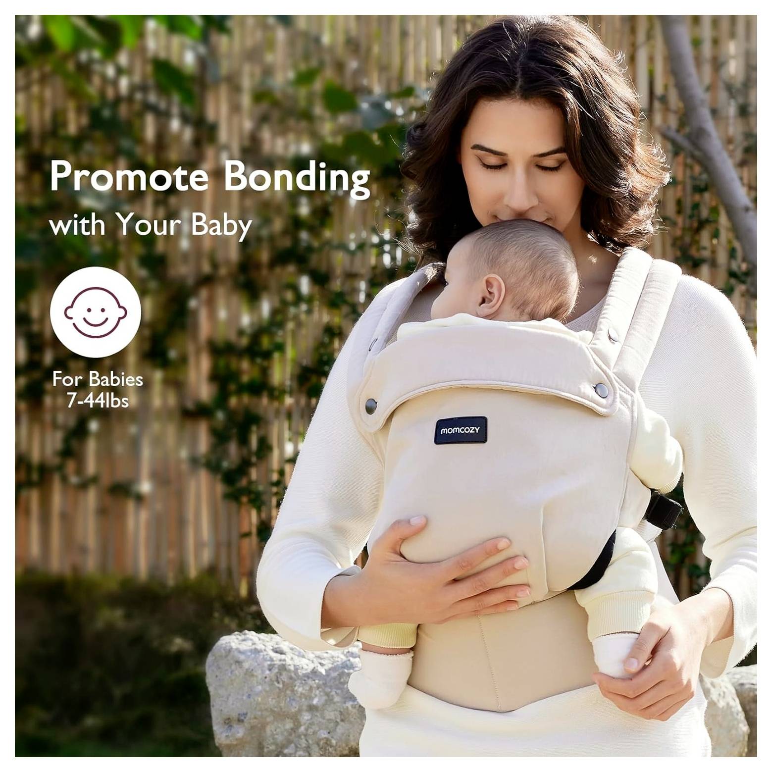 Une femme tient un bébé dans un porte-bébé à l'extérieur, avec un texte indiquant « Favorisez le lien avec votre bébé ». Adapté aux bébés de 3 à 20 kg.