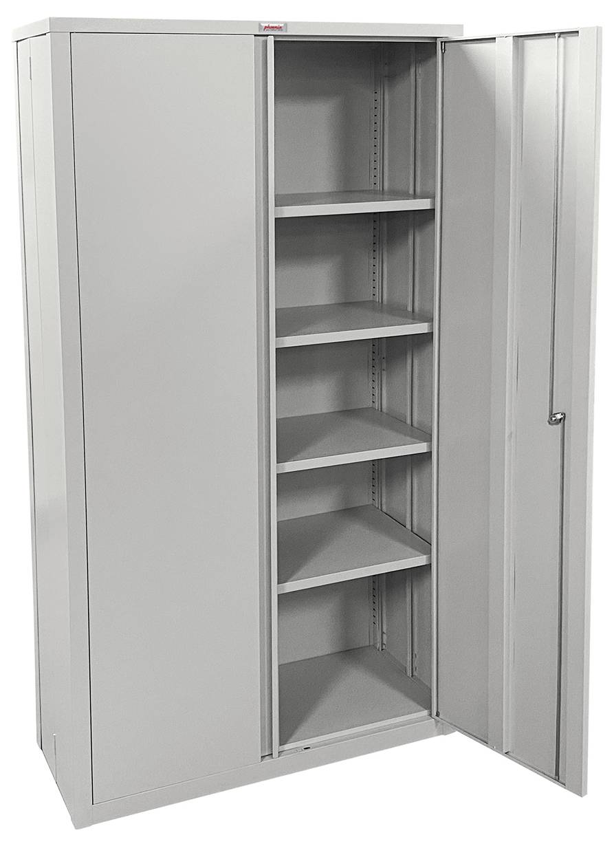 Une armoire métallique grise haute et ouverte, avec cinq étagères réglables, dotée d'une porte partiellement ouverte sur le côté droit.