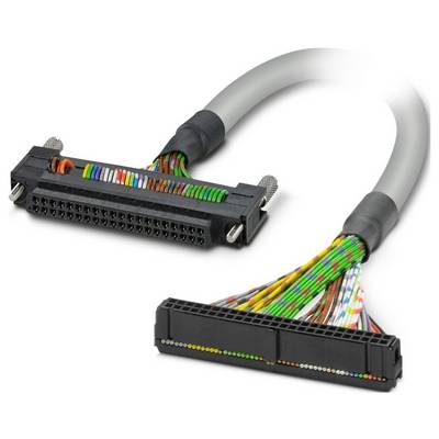 Un câble connecteur multipbroches gris avec des connecteurs métalliques aux deux extrémités, équipé de fixations à vis pour un attachement sécurisé.