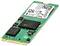 Un SSD NVMe M.2 vert avec des puces noires, divers composants et des marquages de certification pour une utilisation dans des appareils électroniques.
