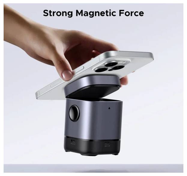 « Vue latérale d'une tour de bureau Lenovo noire avec grilles de ventilation visibles, présentant un design épuré et minimaliste. »