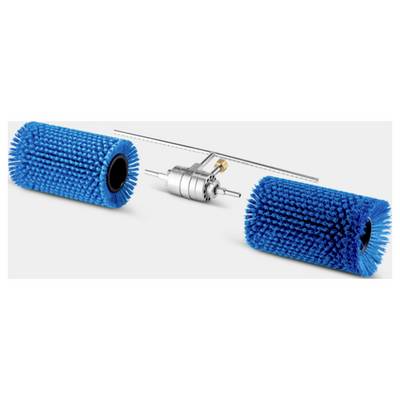 Deux brosses cylindriques bleues avec des soies grossières sont présentées à côté d'un outil métallique, probablement destiné à un usage industriel ou au nettoyage de machines.