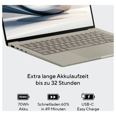 Ordinateur portable avec écran ouvert, texte : « Autonomie de la batterie exceptionnellement longue jusqu'à 32 heures », symboles pour batterie de 70Wh, charge rapide, USB-C.